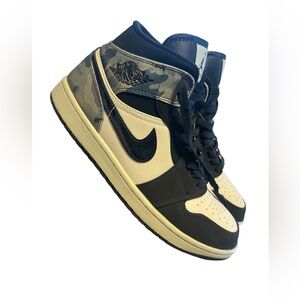 Jordan 1 Mid Camouflage Black and White